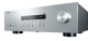 Yamaha R-S202D gen 2 stereoförstärkare, silver Stereoförstärkare i silver med flera kontroller och Bluetooth-funktion.