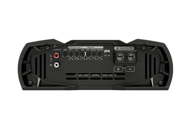 Monoblock förstärkares baksida med input, boost och anslutningar.