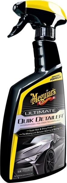 Flaskformulär av Meguiars Ultimate Quik Detailer med sprutmunstycke.