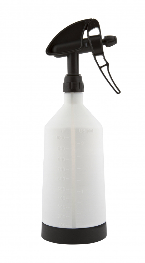 En sprayflaska med dubbelverkan, vit kropp och svart munstycke.