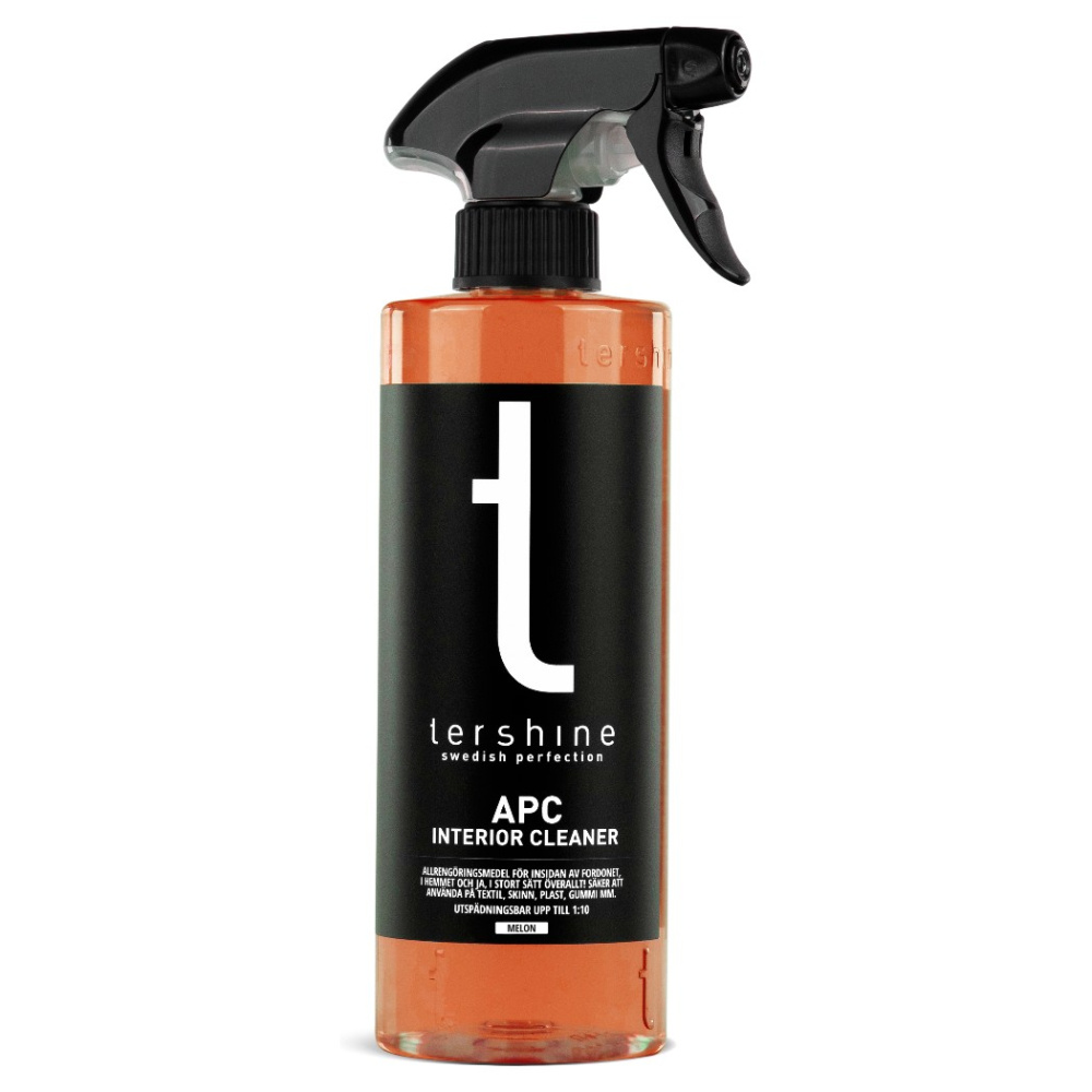 Flaska med Tershine APC allrengöring, melon, 500 ml. Spraymunstycke och orange vätska.