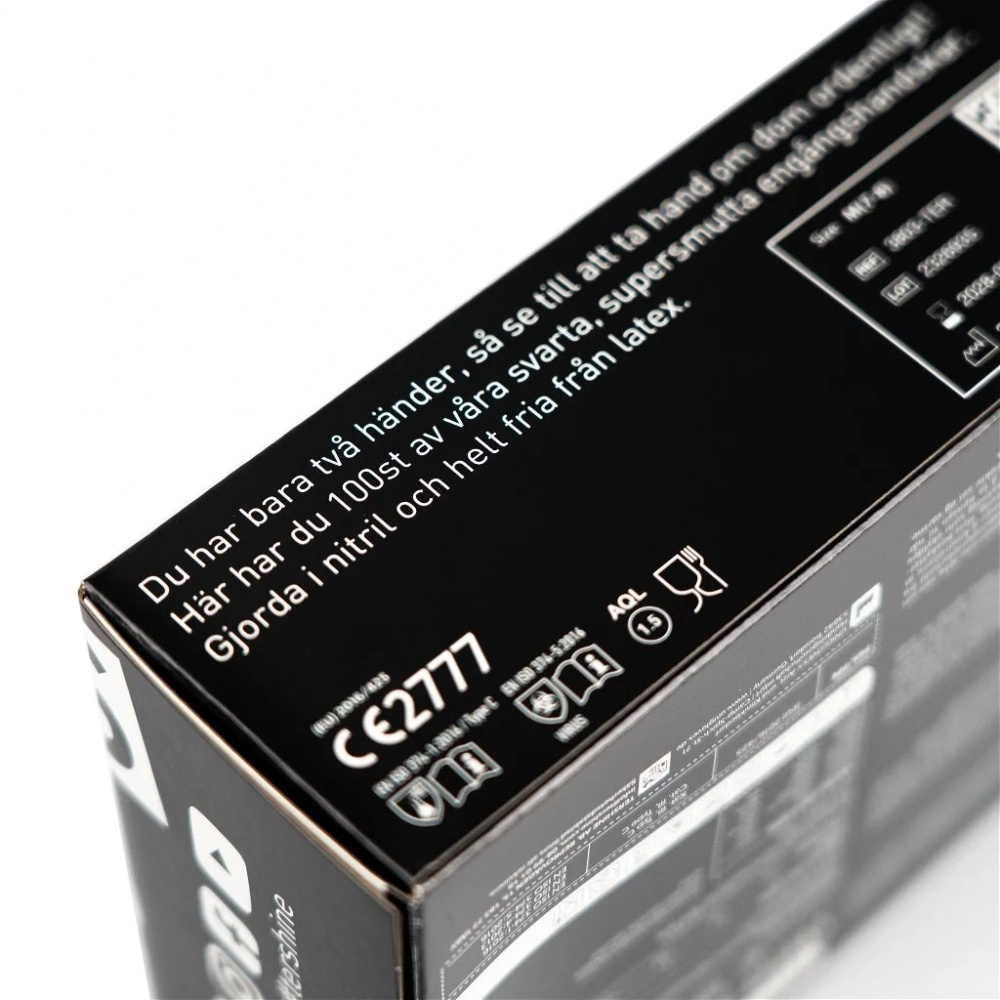 Förpackning av svarta nitrilhandskar, 100-pack, storlek X-large.