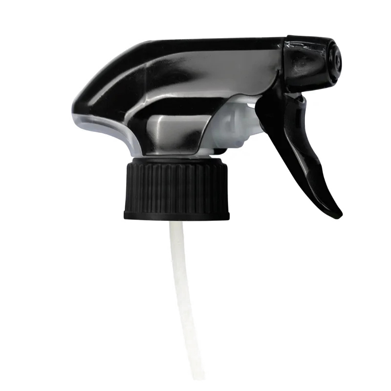 Spraymunstycke i svart plast, designat för 500 ml flaska.
