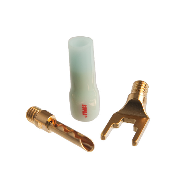 Tre olika kontaktdelar för kabelanslutning.