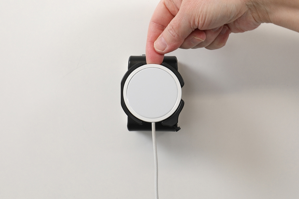 Brodit Fäste med kulled, Apple iPhone 12/12 Mini/12 Pro/12 Pro Max/13/13 Mini/13 Pro/13 Pro Max/14/14 Plus m. fl.