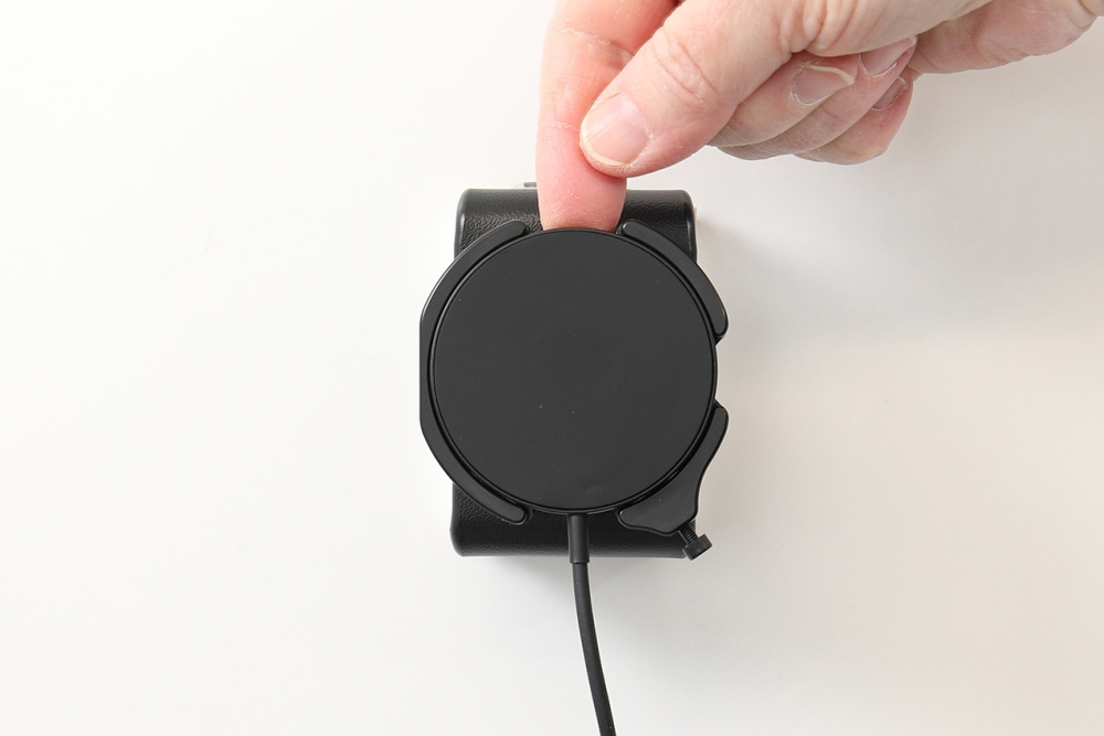 Brodit Fäste med kulled, Apple iPhone 12/12 Mini/12 Pro/12 Pro Max/13/13 Mini/13 Pro/13 Pro Max/14/14 Plus m. fl.