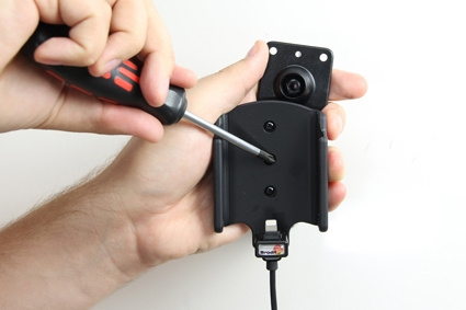 Brodit Aktiv hållare med USB-kabel och cigg-adapter, Apple iPhone 5C 