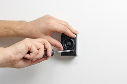 Brodit Aktiv hållare med USB-kabel och cigg-adapter, Apple iPad 5th Gen (A1822, A1823)/9.7 6th Gen (A1893, A1954)/9.7 New/Air (A1474, A1475, A1476)