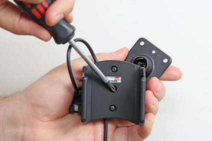 Brodit Aktiv hållare med USB-kabel och cigg-adapter, CAT B100 