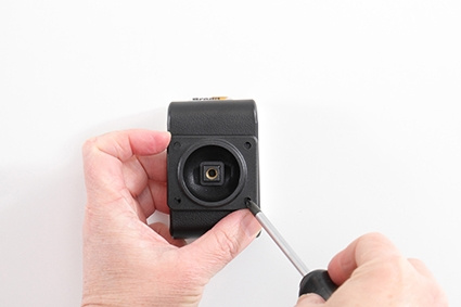 Brodit Qi trådlös aktiv mobilhållare med billaddare, Apple iPhone 11