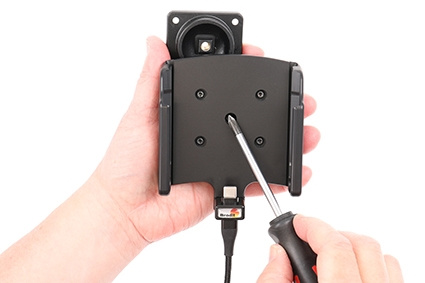 Brodit Mobilskal med Aktiv hållare och billaddare, Apple iPhone 15 Plus 