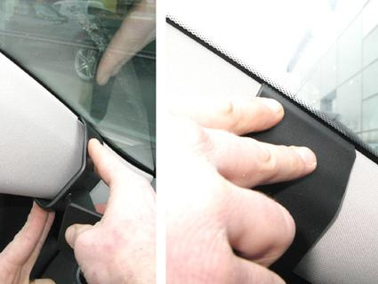 Visar installation av vänster fönsterlist på en Renault Mégane 09-15.