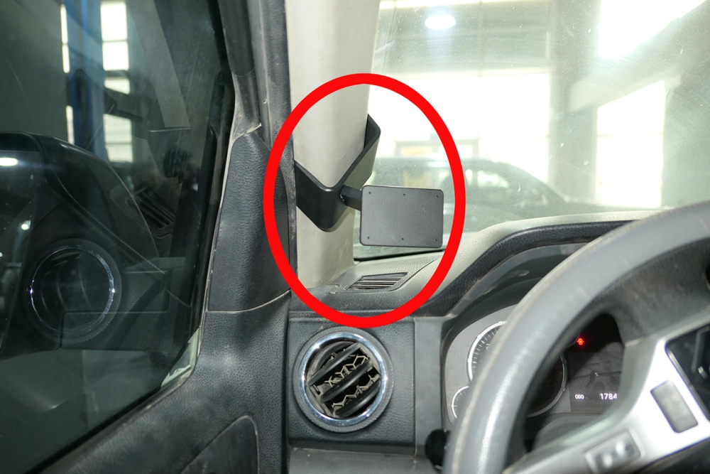 Brodit ProClip, Toyota Tundra 14-21