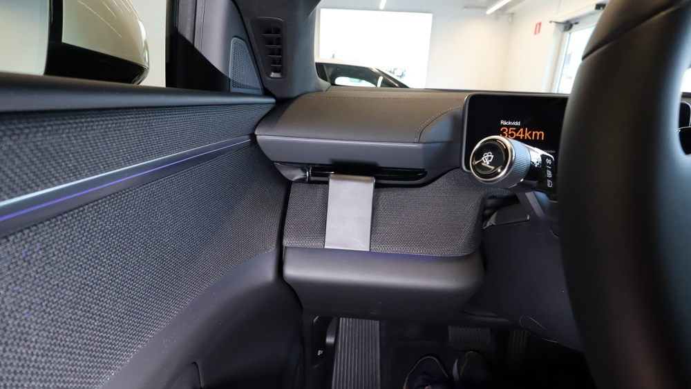 Brodit ProClip, Polestar 4 24-27