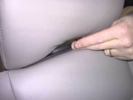 Brodit Nackstödsfäste med skärmfäste, Volvo V70 II 97-18