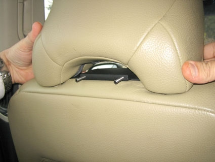 Brodit Nackstödsfäste, Volvo V70 97-18