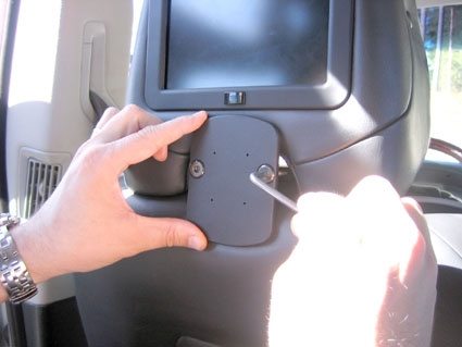 Brodit Nackstödsfäste, Volvo XC90 02-14