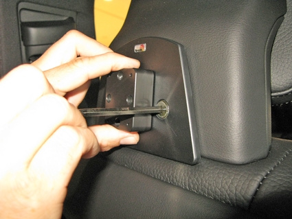 Brodit Nackstödsfäste, Volvo XC90 15-24