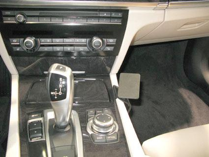 Instrumentpanel och växelspak i BMW 730-750 F01, F02 09-15.