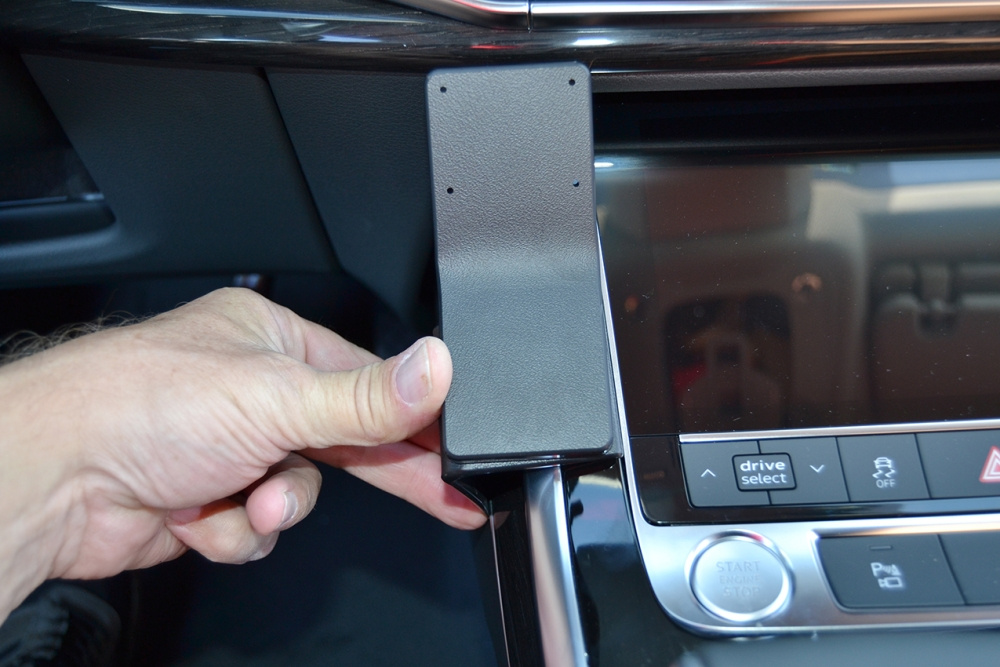 Brodit ProClip, Audi Q7 20-