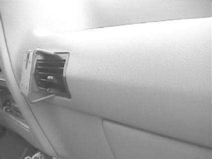 Monteringsbygel för ProClip till Ford Explorer 93-94, vinklad design.