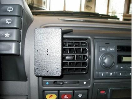 Monteringsbygel för ProClip, fästs vid luftutlopp i Landrover Discovery.