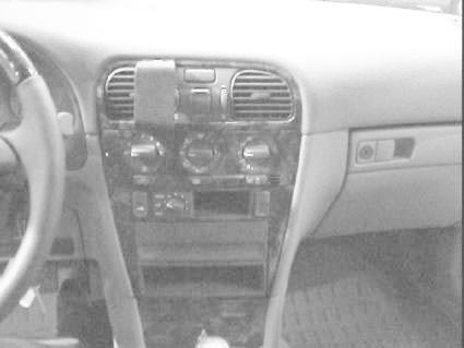 Instrumentbräda med luftventiler och kontroller, Volvo S40 96-00.