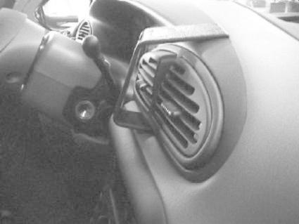 En bilventilationsgrill från Chrysler Voyager 96-10.