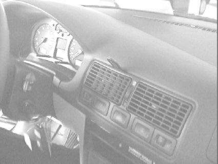 Instrumentpanel och luftventiler i en Volkswagen Golf IV/Bora.