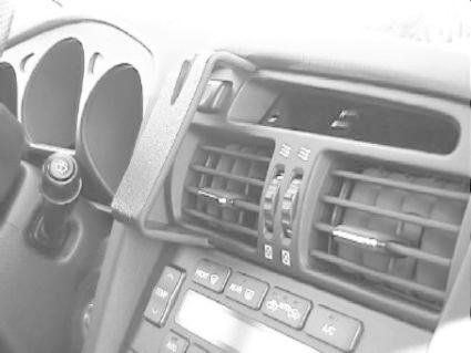 Monteringsbygel för luftventil i Lexus GS, centrerad design.