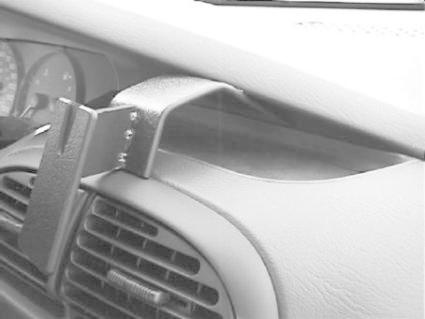 Monteringsbygel för att fästa utrustning i Chrysler Neon 00-02.