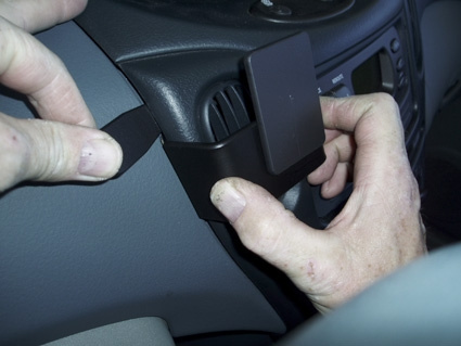 Brodit ProClip, Toyota Yaris Verso 99-05