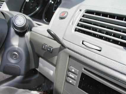 Instrumentpanel och kontroller i en Chevrolet Cobalt 05-10.