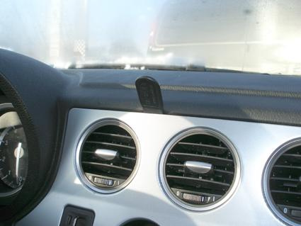 Instrumentbräda med luftutblåsare i en Alfa Romeo.