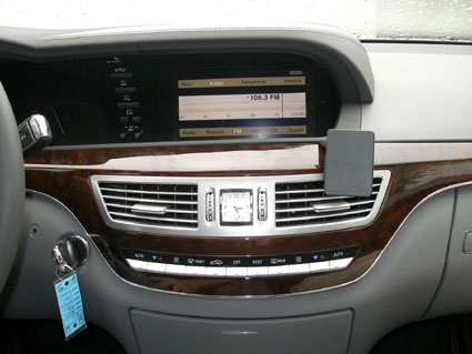 Brodit ProClip, Mercedes Benz S-Class 06-13