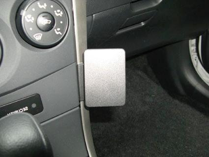 Kontrollpanel med knappar och en vinklad del för Toyota Corolla 08-11.