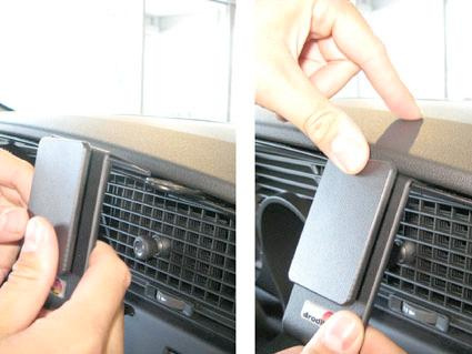 Montering av bilaccessoar på Saab 9-5 innerpanel.