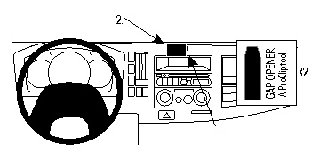 Instrumentpanel med ratt och kontroller, inklusive CD-spelare och ficka.