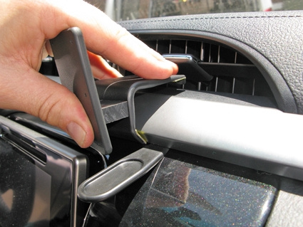 Brodit ProClip, Toyota HiLux 16-