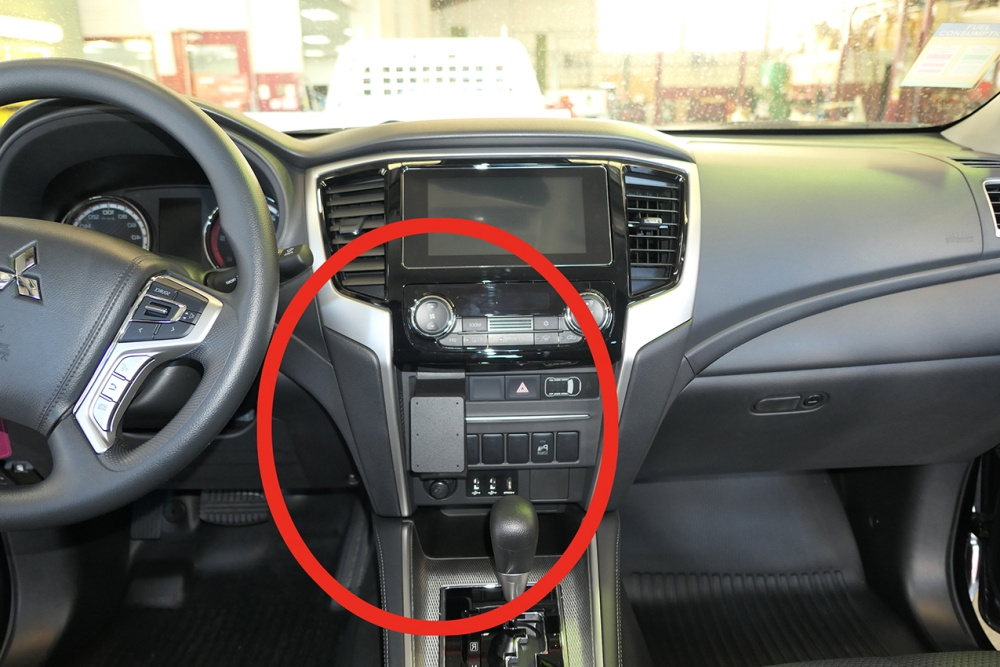 Brodit ProClip, Mitsubishi L200 20-24