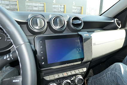 Brodit ProClip, Dacia Duster 22-23