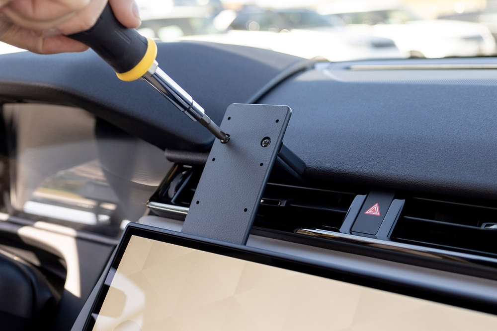 Brodit ProClip, Land Rover Range Rover Velar 24-26