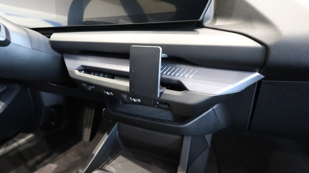 Brodit ProClip, BMW 1-series F70 25-26