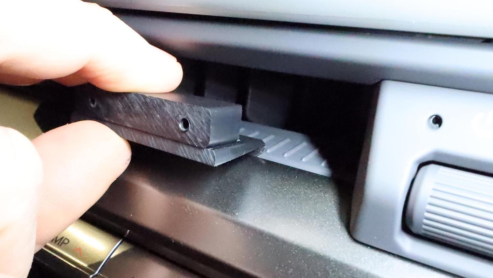 Brodit ProClip, Kia EV3 25-27