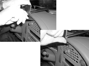 Montering av ProClip på Saab 9-5 inuti bilens interiör.