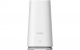Strong Mesh 2100 Add-on, 2.4 GHz & 5 GHz En vit router med en enkel design och indikatorlampor.