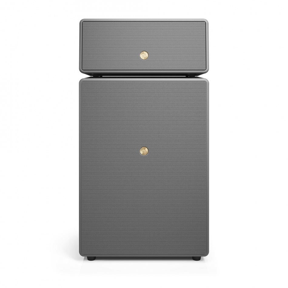 Wifi-högtalare i grått, modern design med två sektioner och en knapp.