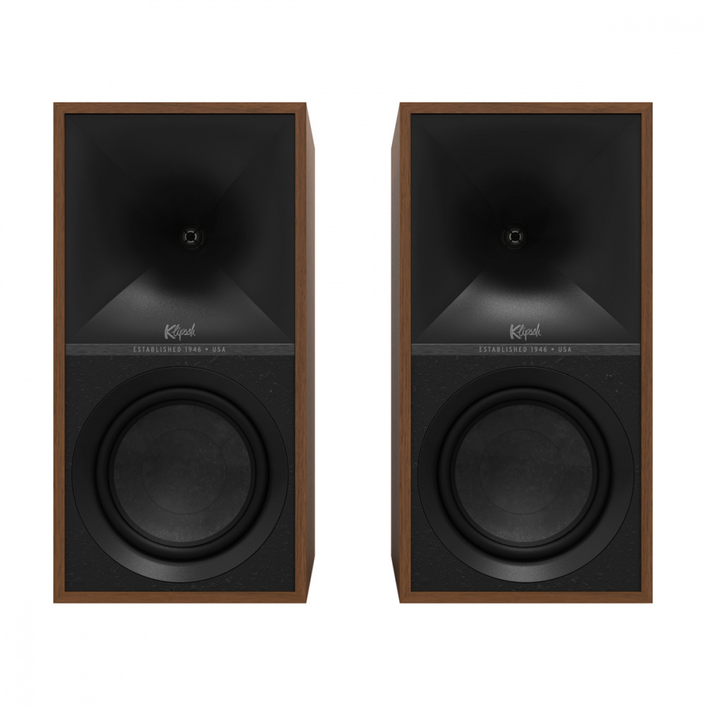 Aktiva stativhögtalare med valnötsträ och svart högtalardel.