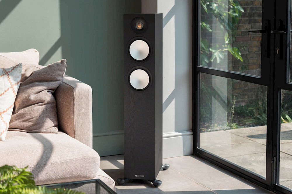 Monitor Audio Bronze 300 7G golvhögtalare, svart par