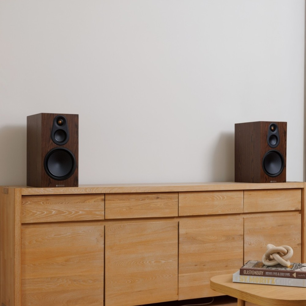 Monitor Audio Silver 100 8G stativhögtalare, valnöt par